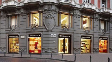 rivenditori gucci a napoli|gucci negozio napoli.